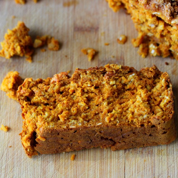 Oatmeal Pumpkin Cake Bread