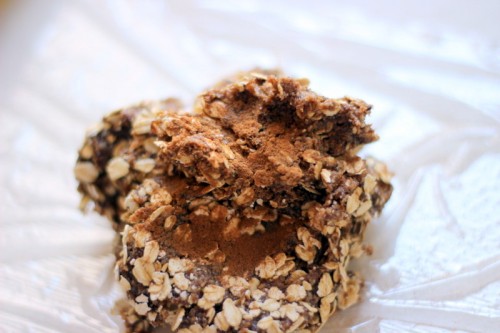 Oatmeal Cinnamon Raisin Squares (No Bake)