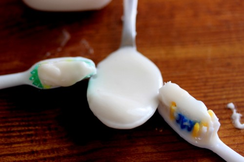 Minty Toothpaste (DIY)