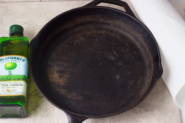 How to: Season a Cast Iron Skillet