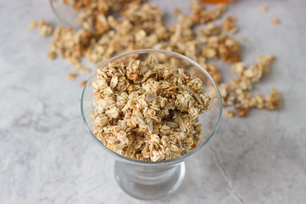 Low Fat Sesame and Sunflower Seed Granola