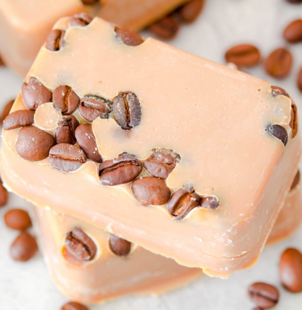 Brewed Coffee Cold Process Soap is an easy beginner tutorial made with pure brewed ground coffee and coffee oil to make this soap smell amazing, whip up the soap in only 10 minutes!