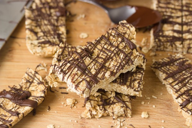 How To Make: Protein Bars (low-fat version)