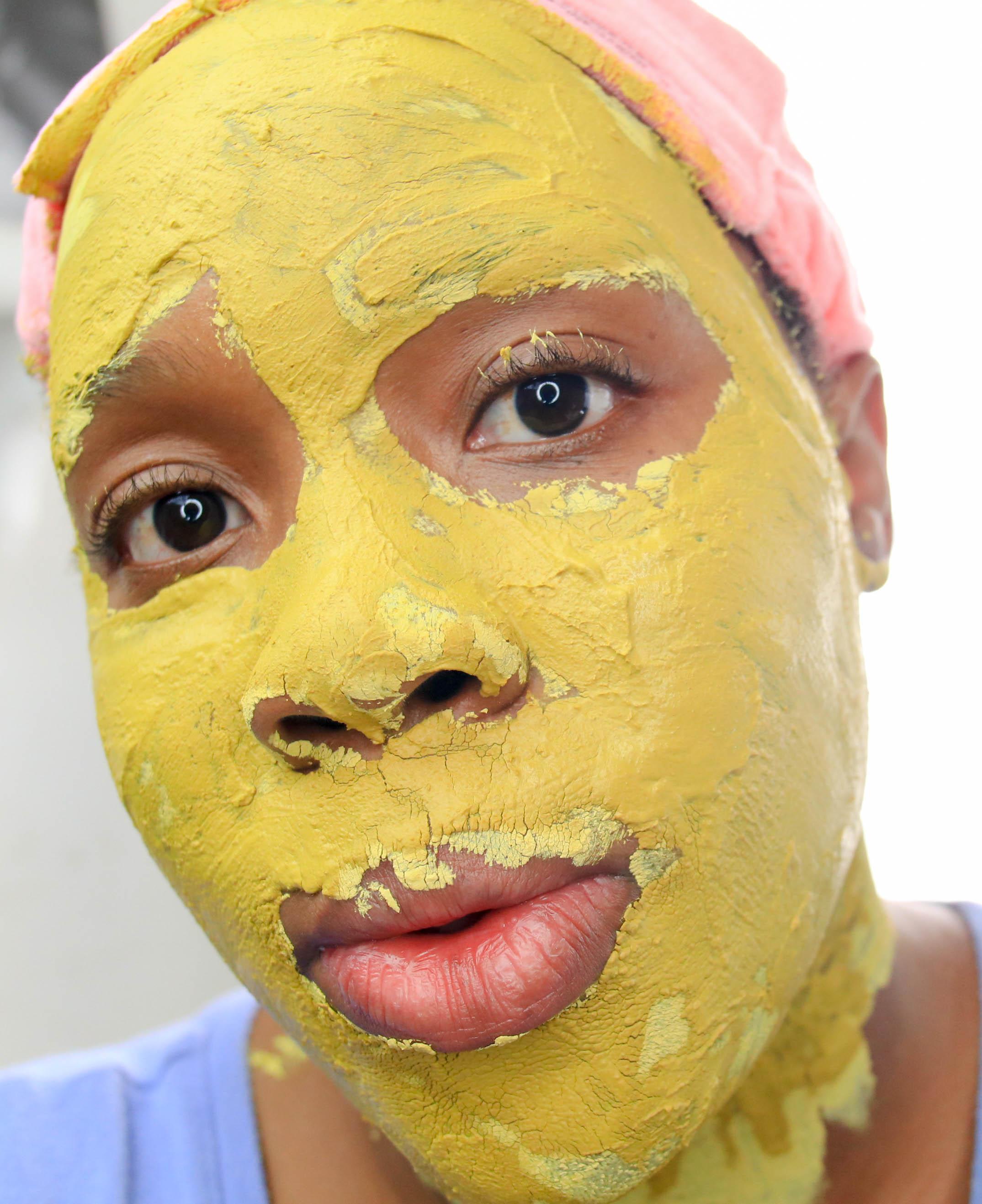 Detoxifying Turmeric Acne Face Mask Savvy Naturalista