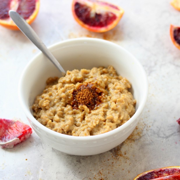 Creamy Oatmeal Porridge With Coconut Sugar