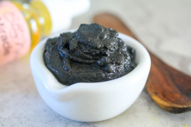 Aztec and Charcoal Healing Clay Mask