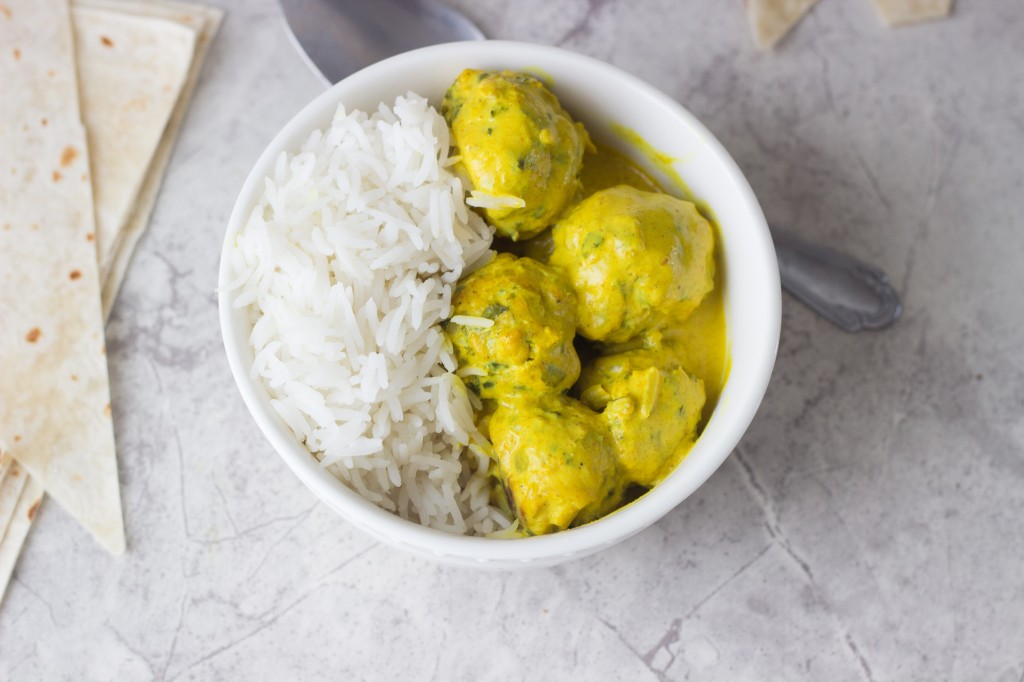 Curry and Spinach Chicken Meatballs