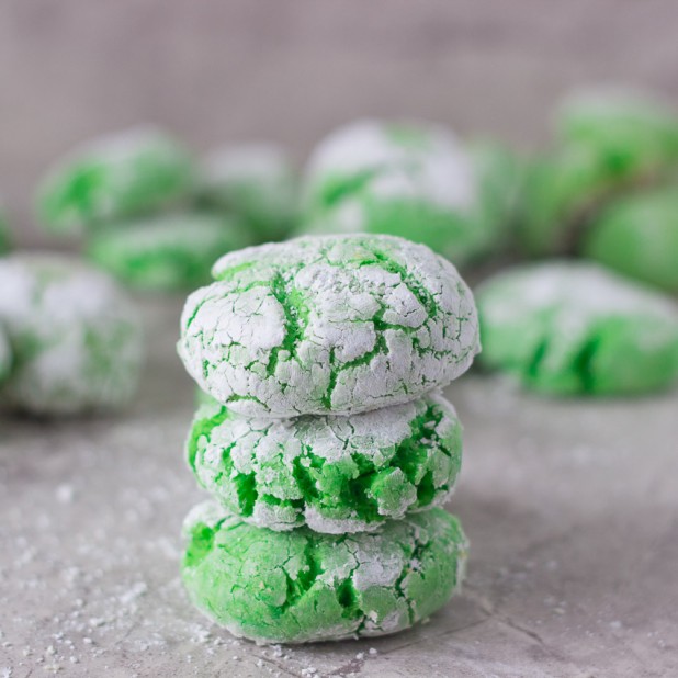 Green Mint Crinkle Cookies