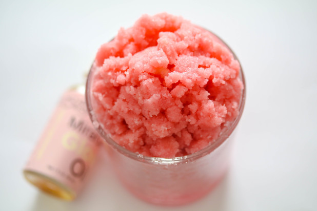 This Japanese Cherry Blossom Body Scrub is the perfect bath and body works copycat scrub to cleanse skin and remove dead skin cells. If you’re a fan of the bath and body scent you will love this DIY!