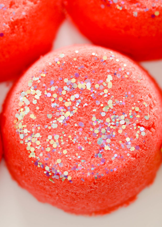 Make a batch of irresistible No citric acid cherry bath bombs with easy fun loving ingredients. This easy Jello recipe is the perfect introductory to bath bombs.