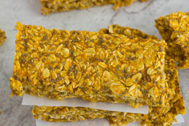 Pumpkin Chia Bars