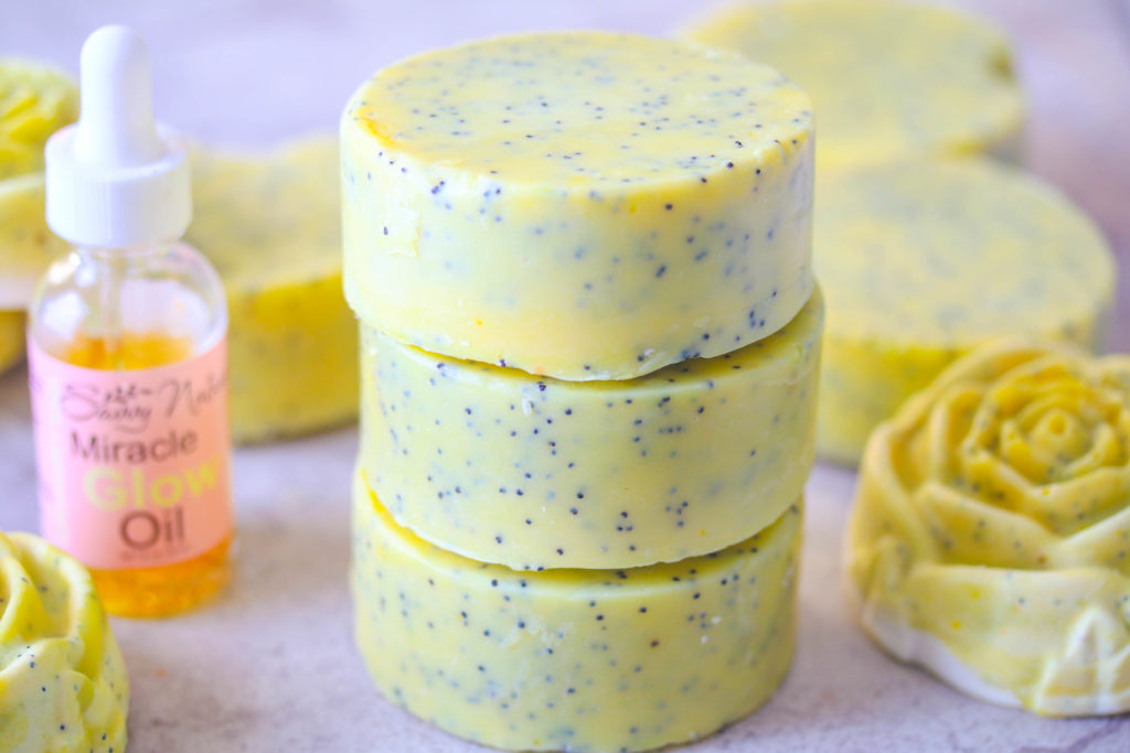 Lemon Poppy Seed Cold Process Soap not only does the pure lemon essential makes this soap smell amazing, they whip up in only 10 minutes and give your skin a lovely exfoliation to remove dead skin cells. #lemonessentialoil lemonpoppyseed #lemon #savvynaturalista #shundara